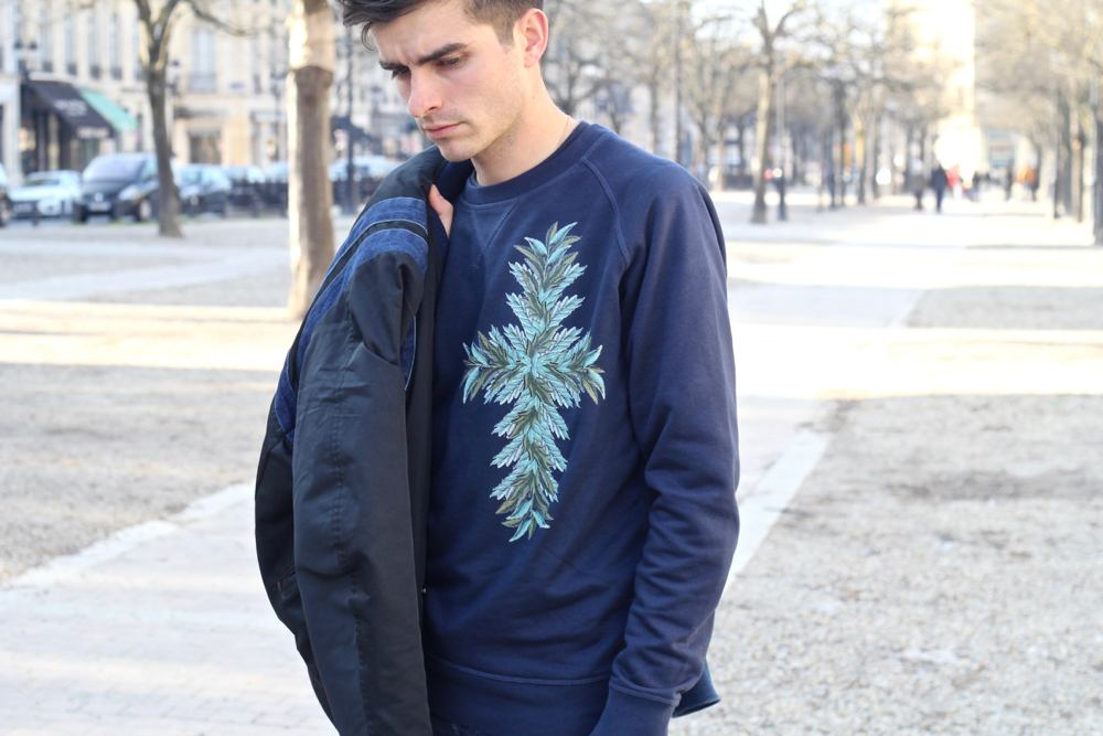 Blog-mode-homme-style-masculin-elegant-casual-bomber-diesel-boots-lacroix-sweatshirt-skinny-jeans-bordeaux-paris-porter-un-blouson-aviateur