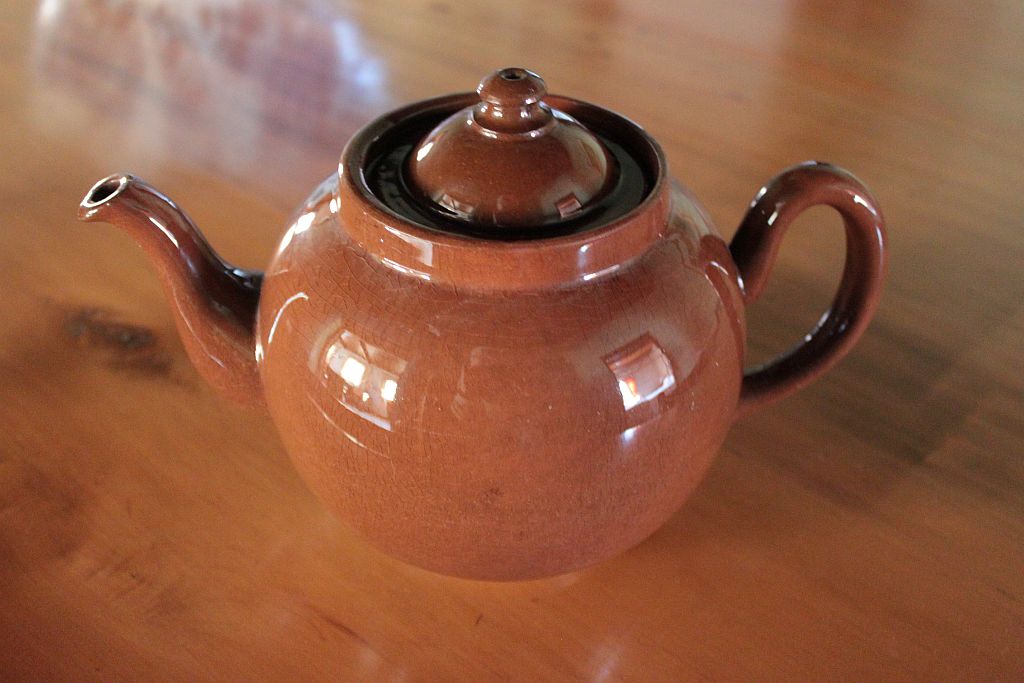 Towerwater Aan De Breede The Brown Betty teapot