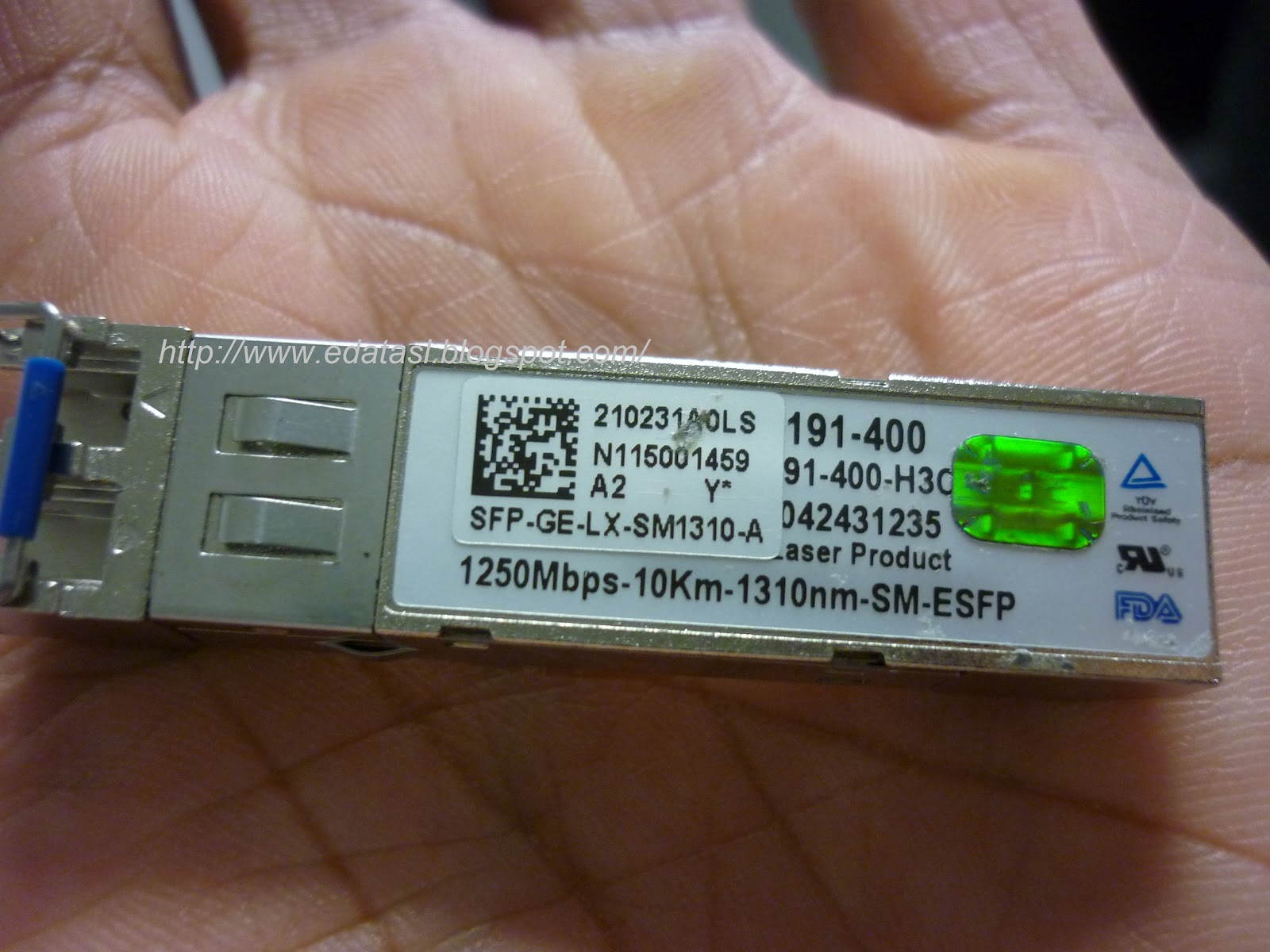 Electronic circuit, componnent data, lesson and etc…. Difference