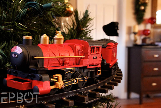 Trem de brinquedo personalizado como o Expresso de Hogwarts