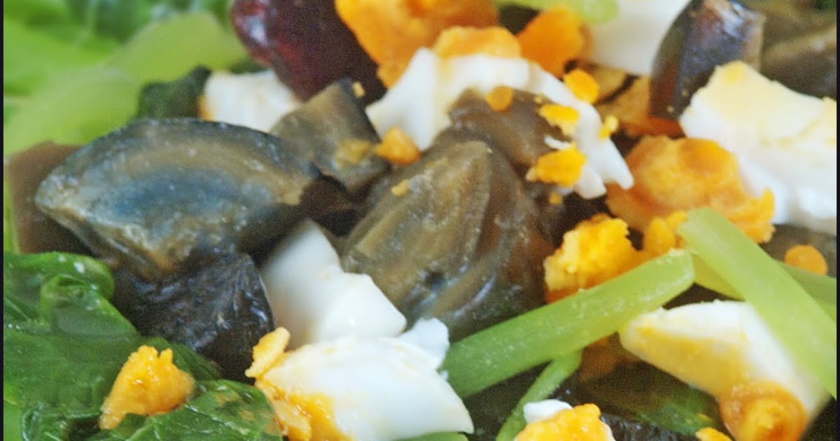 KitchenTigress Poached Spinach with Salted and Century Eggs