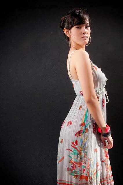 Foto Model Cantik Seksi Indonesia Part 1 - Video Montok