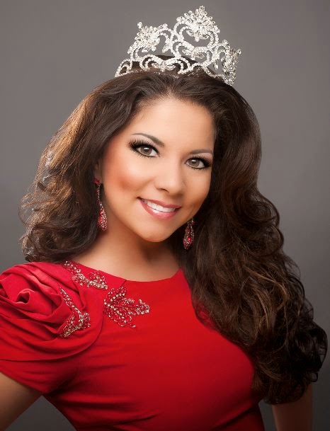 Mrs. Texas United America 2014: Greenville Texas Christmas Parade