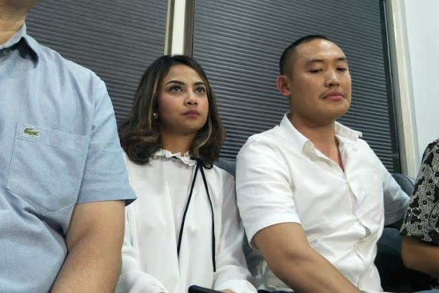 Ternyata Vanessa Angel Juga Beri Layanan Plus Plus pada Mucikari Artis yang Menjualnya Ternyata Vanessa Angel Juga Beri Layanan Plus Plus pada Mucikari Artis yang Menjualnya
