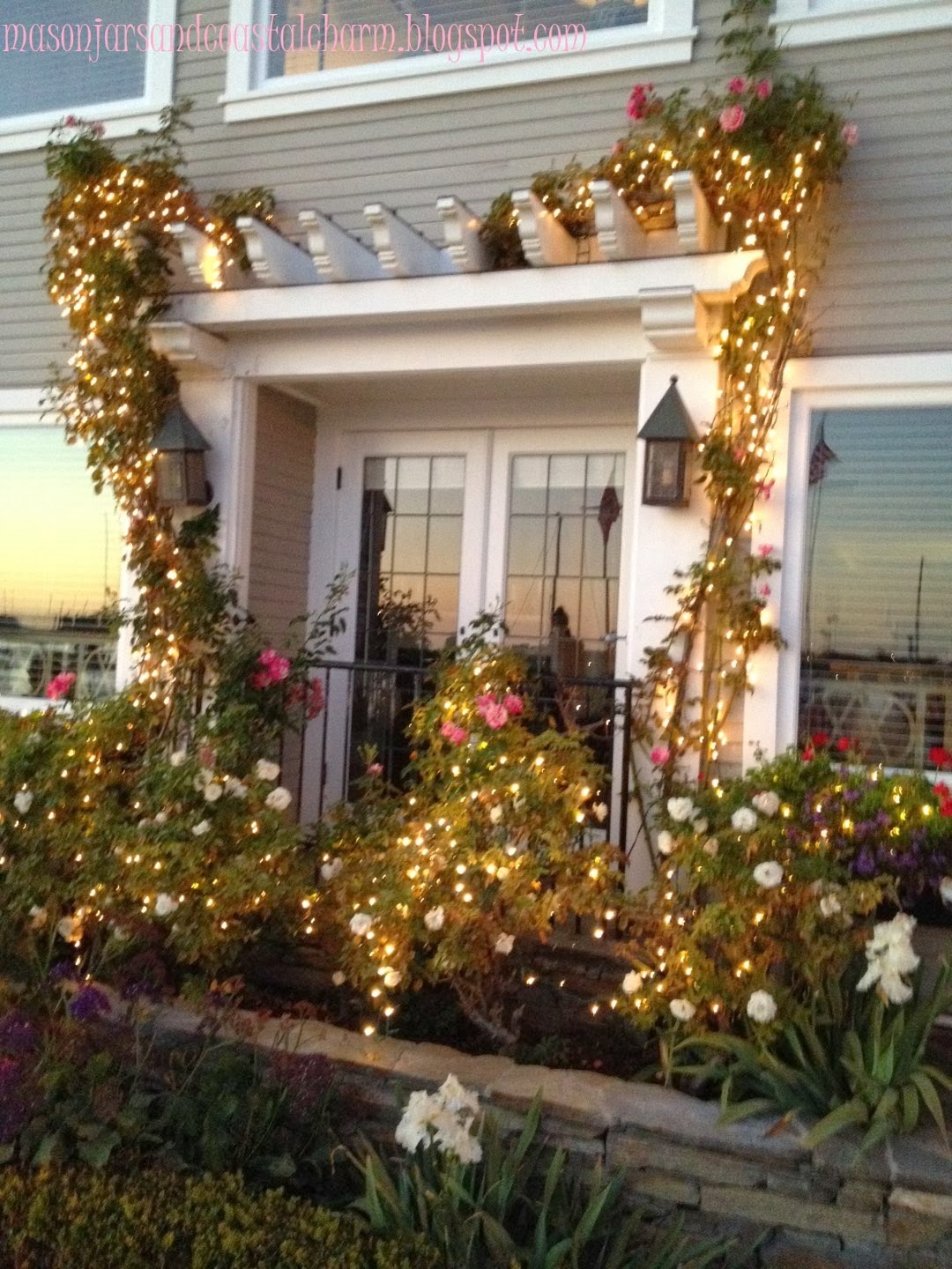 masonjarsandcoastalcharm {Balboa Island} Christmas Boat Parade