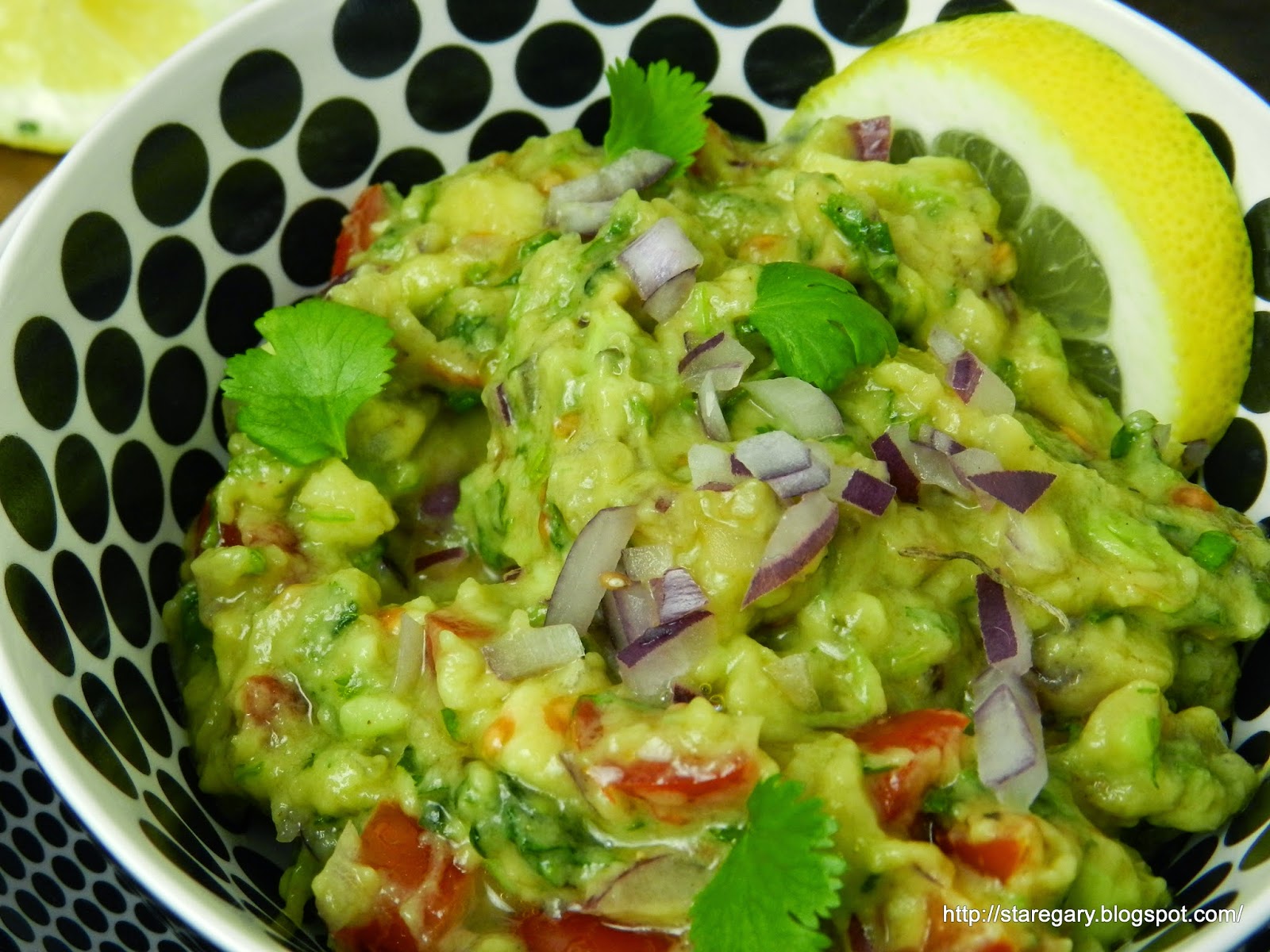 Guacamole z pomidorami Stare Gary