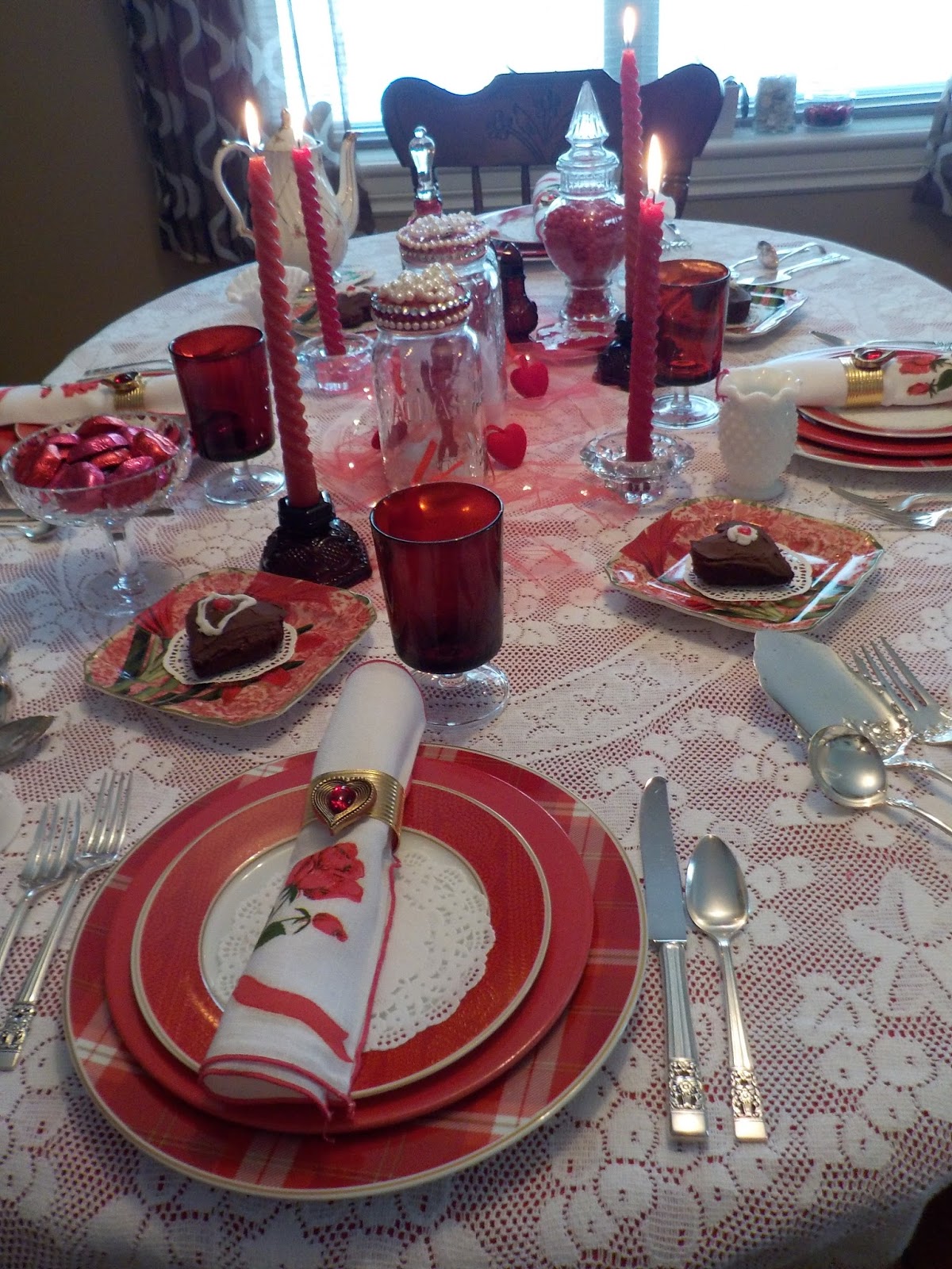 Thelma's Days: Vintage Valentine Tablescape