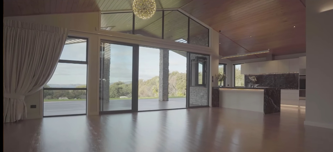 30 Interior Design Photos vs. 4/275 Pukehangi Road, Sunnybrook, Rotorua Luxury Home Tour