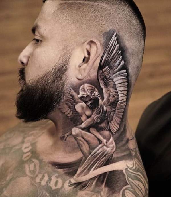hacerte molestar Babosa de mar Completo Tatuajes para Hombres que simbolizan respeto fuerza y honor - Belagoria |  la web de los tatuajes