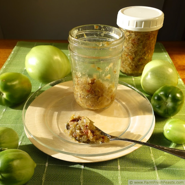 image of green tomato bacon jam and green tomatoes