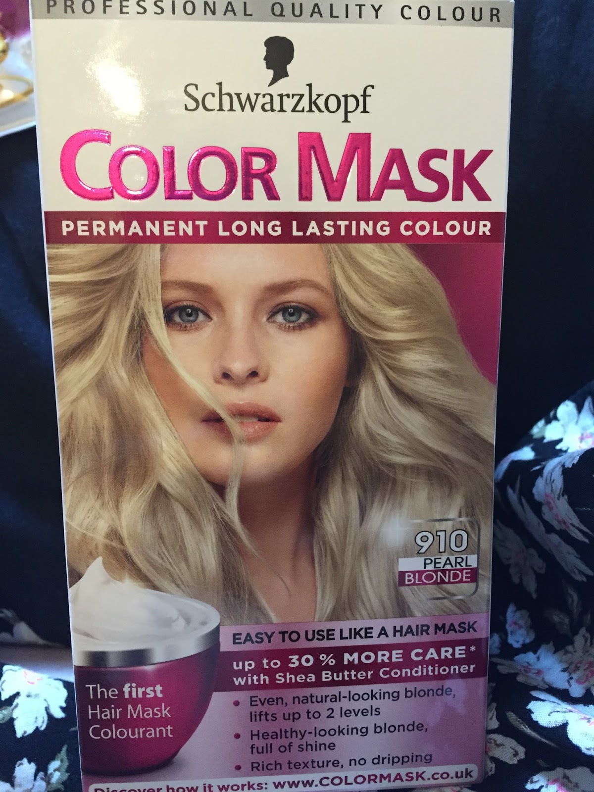 Schwarzkopf color mask 910 pearl blonde permanent hair dye incredible