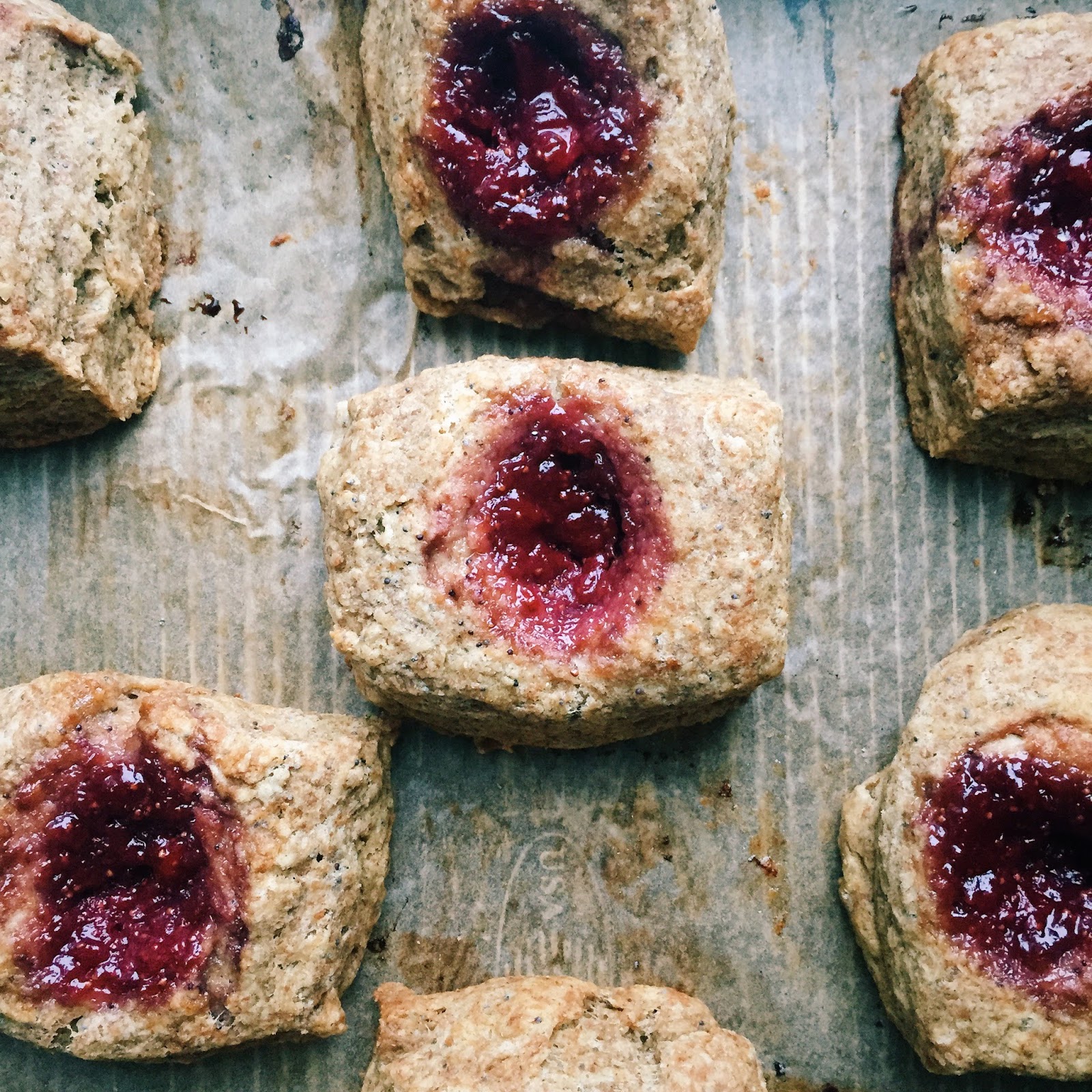 amour fou(d) buckwheat poppy seed jam biscuits.
