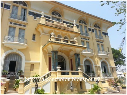 Đi tìm sự thật về "Con ma nhà họ Hứa" %E4%BB%B2%E8%A8%93%E6%A8%93