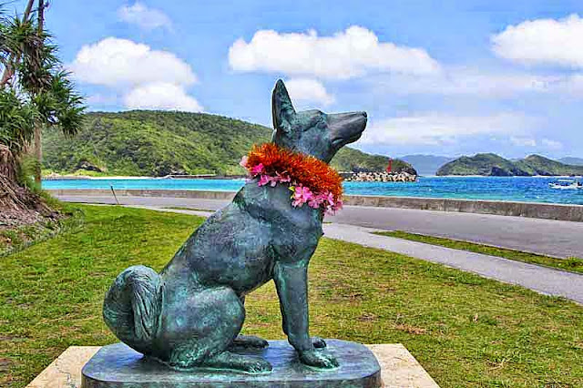 dog statue, island, beach