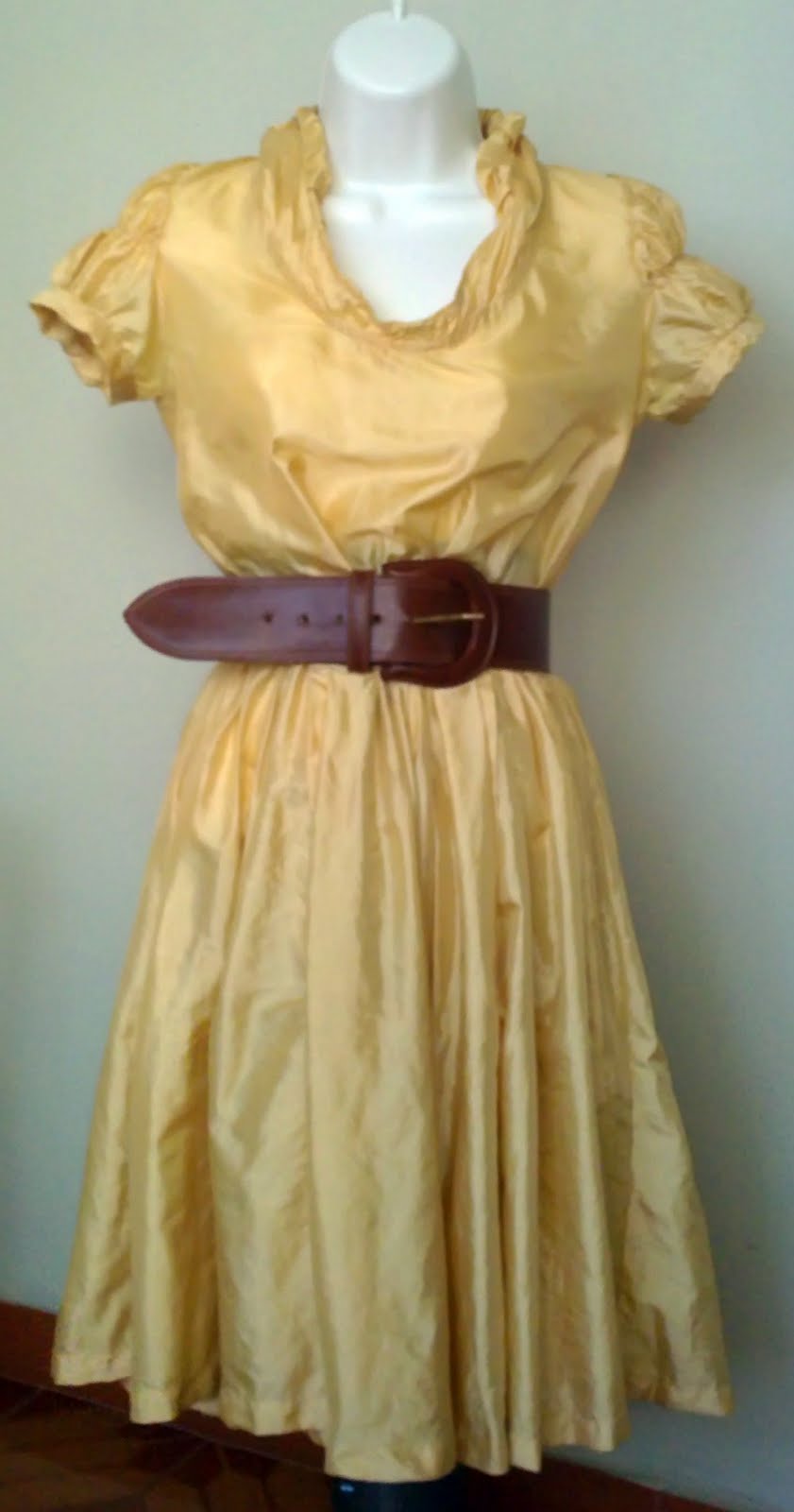 Desapeguei da matéria.. Oh!Boy Vestido boneca com Cinto R 60