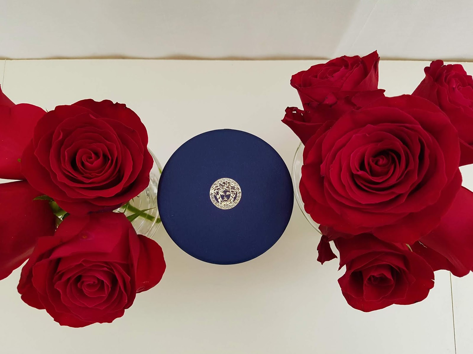 THE EXCLUSIVE BEAUTY DIARY : VERSACE DYLAN BLUE POUR FEMME