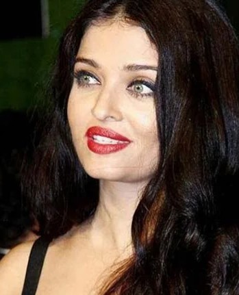 Top 10 beautiful Bollywood actresses
