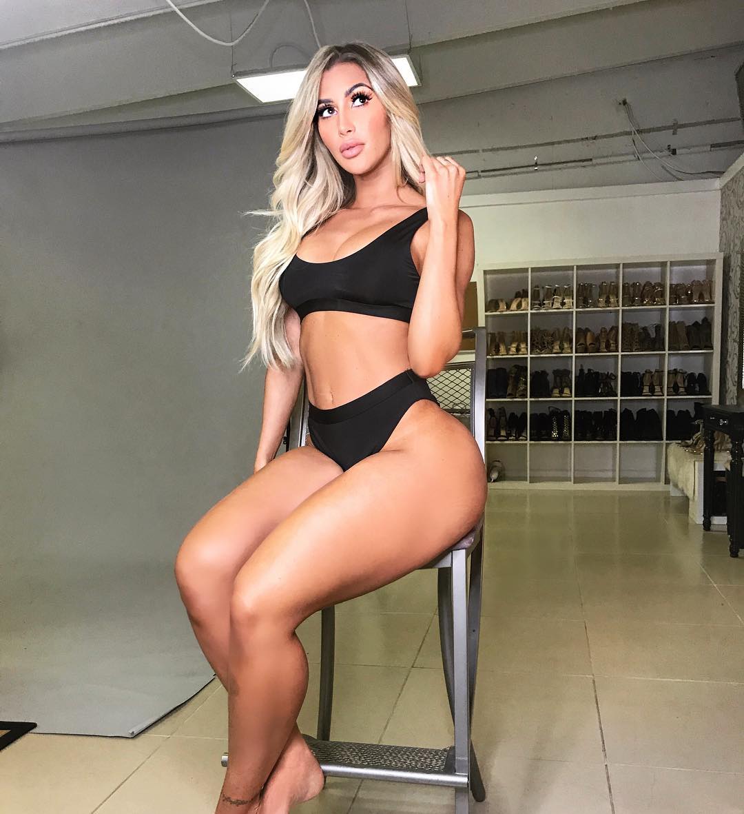 Claudia Sampedro é a cubana mais gostosa Claudia Sampedro é a cubana mais gostosa