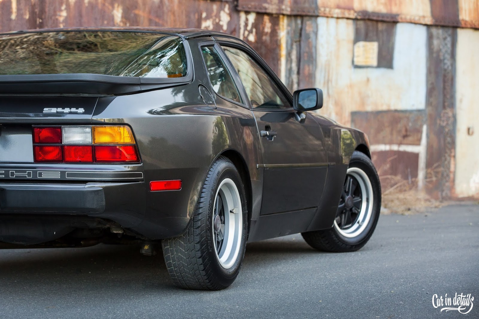 Porsche 944 Coupe