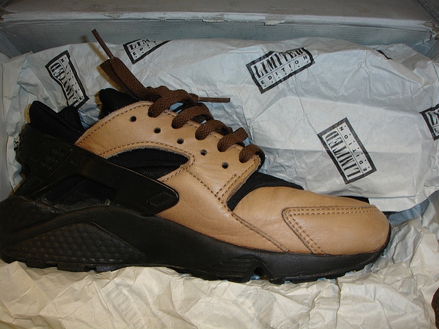 huarache toadstool on feet