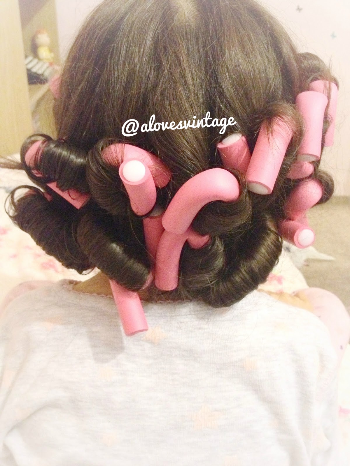 Heatless Hair Tutorial Curling Hair With bendy/flexi rollers! ♥