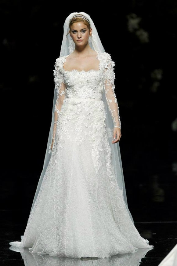 A Diary of Lovely: Wedding Wednesday: Elie Saab for Pronovias
