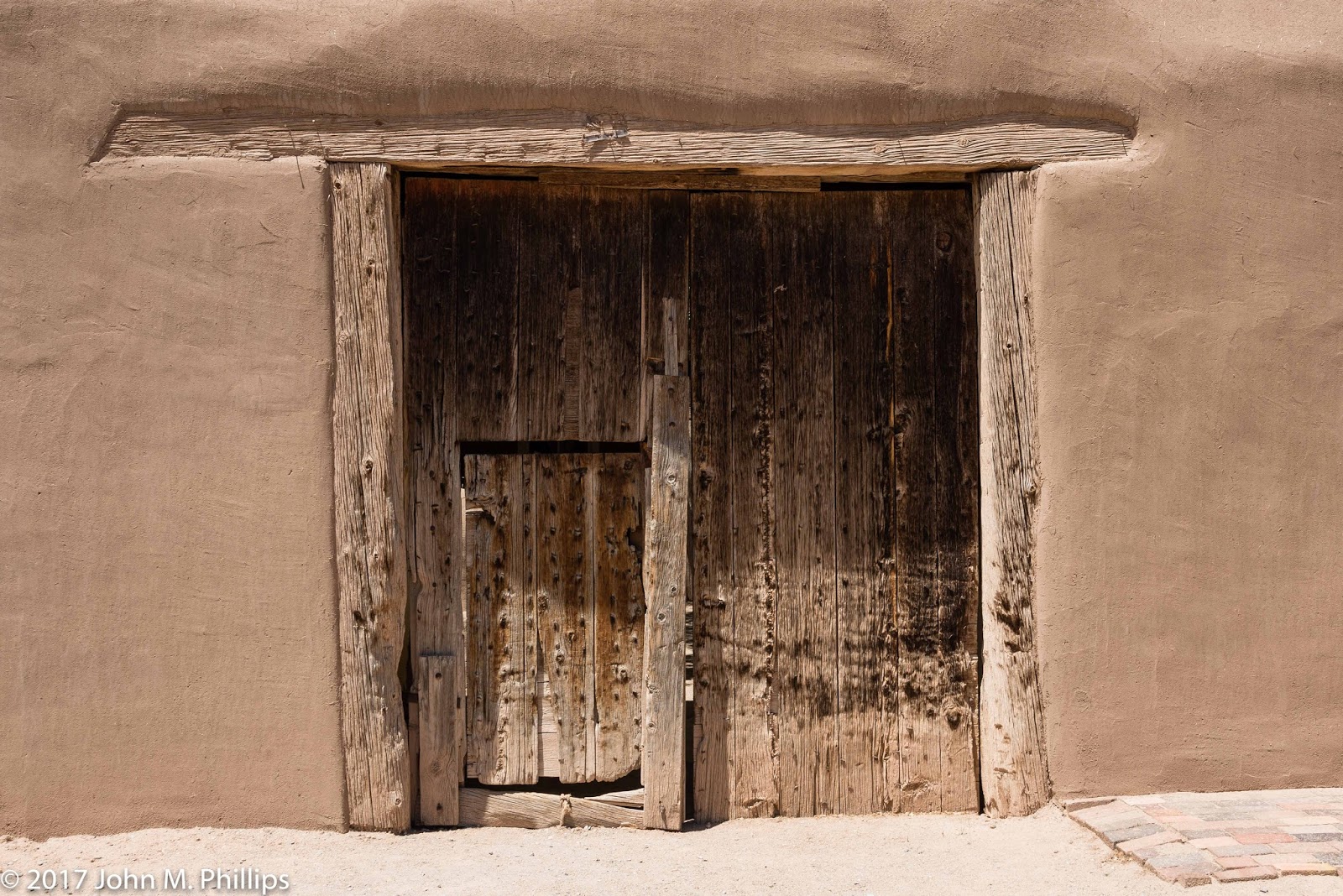 SKEPTIC PHOTO CORRALES, NEW MEXICO