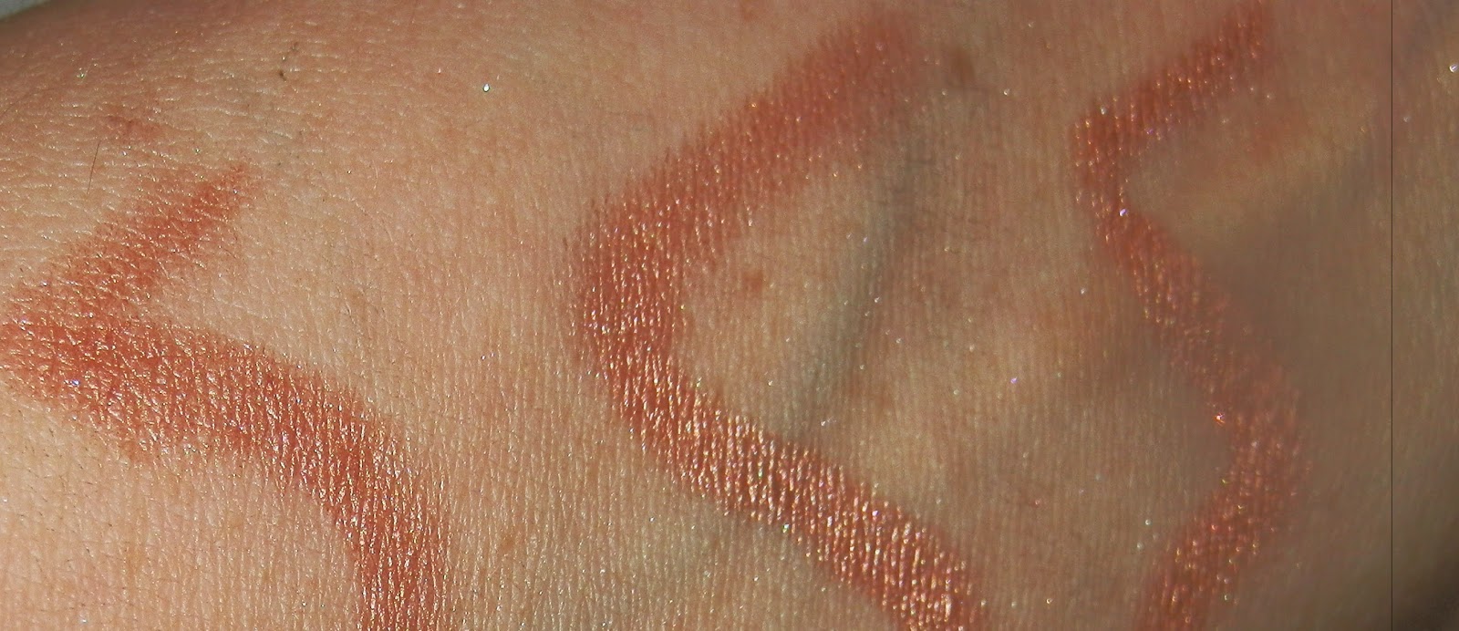 Rimmel Scandaleyes Shadow Stick by Kate Rose Gold Swatches 