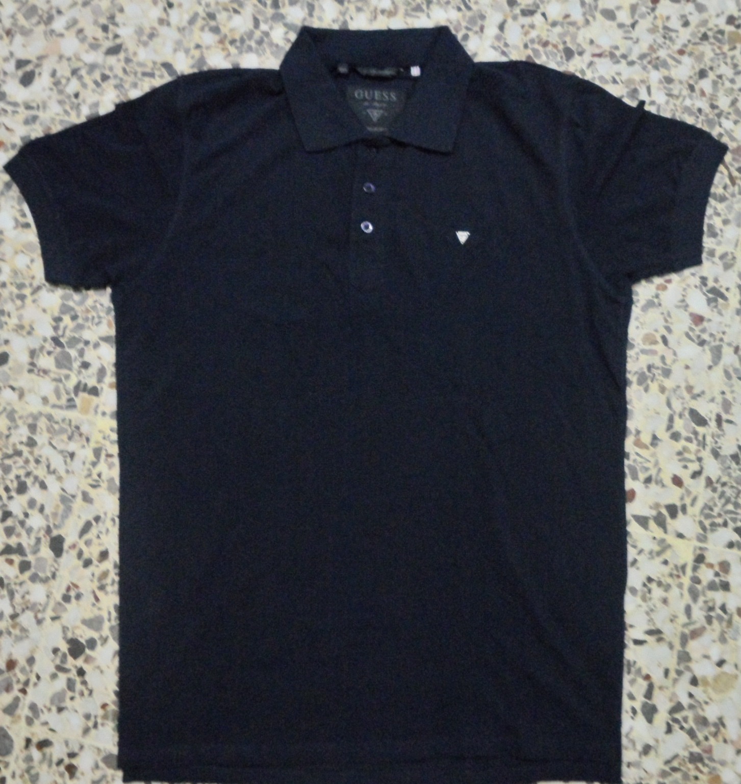 Gerai Pakaian Marky: NWOT Guess Black Polo Shirt Short Sleeve L Size