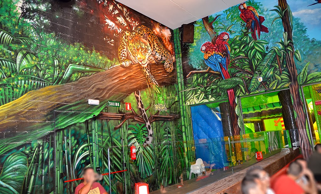 Decoración mural parque infantil Jungla Park