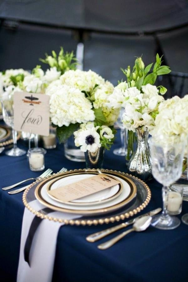 Table decoration in blue &#8211; fascinating ideas!