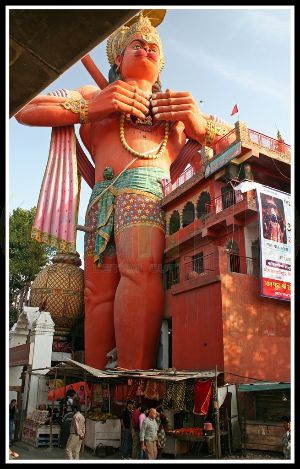 photo_hanuman-temple_karol-bagh_new-delhi@uwysvewg_74v9_1_300.jpg