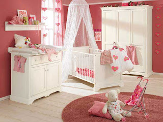 gambar kamar bayi perempuan warna putih bersih