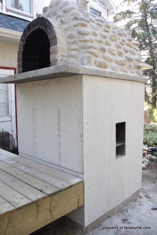 The Feral Turtle Rocket Stove / Pizza Oven Part 4