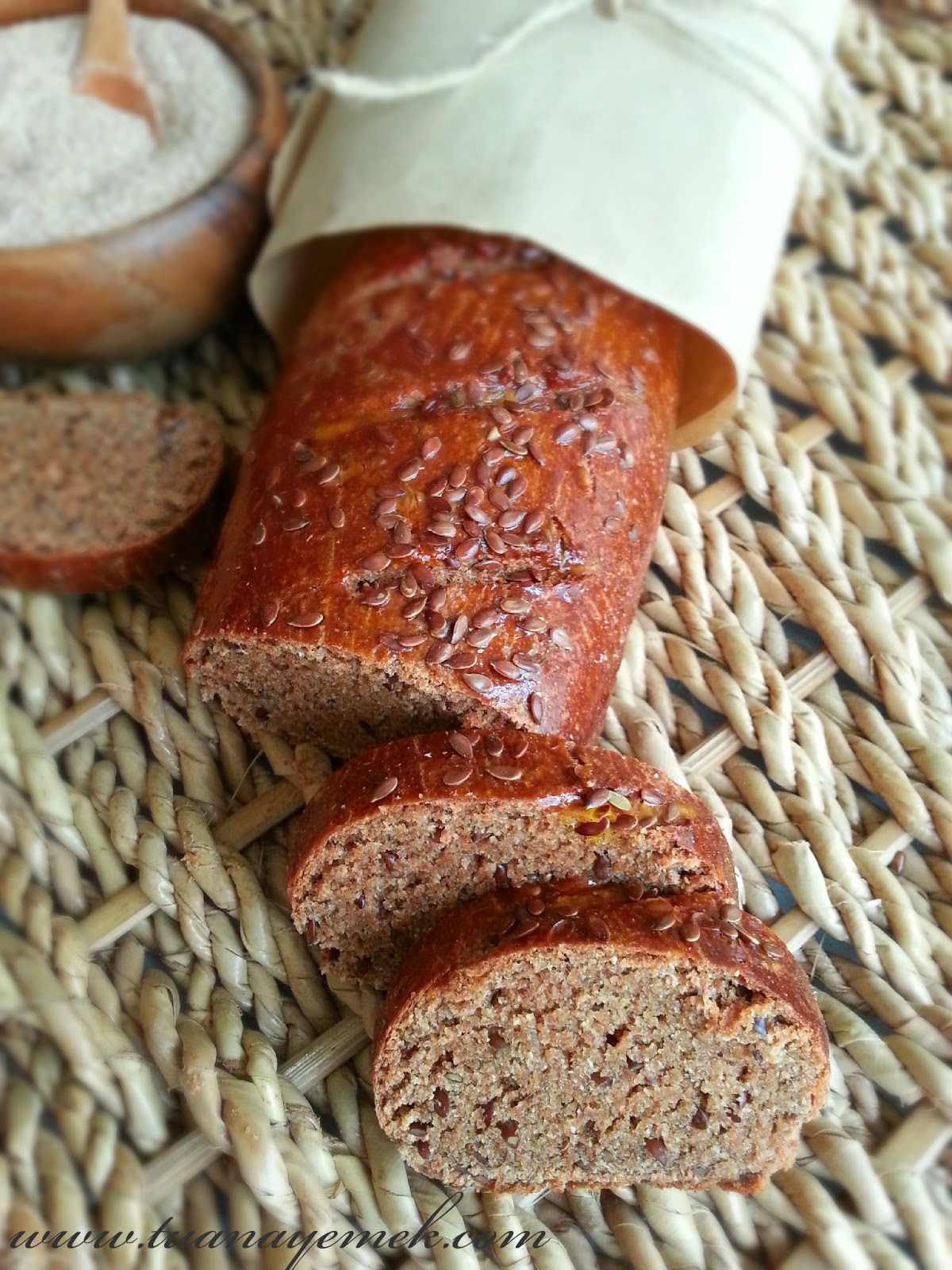 Pekmezli Kepekli Ekmek Pekmezli Kepekli Ekmek