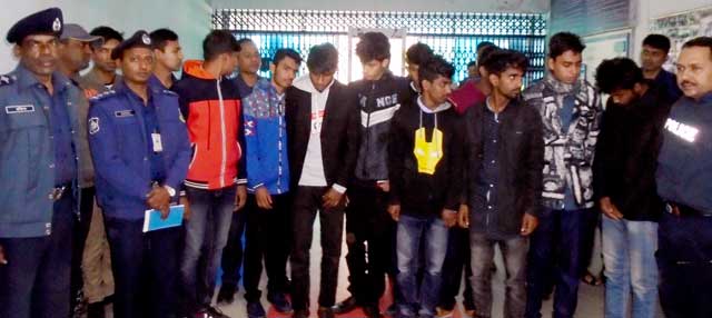 এসএসসি প্রশ্ন ফাঁসের অভিযোগে ১০ পরীক্ষার্থী গ্রেফতারে সংবাদ সম্মেলন Press conference to arrest candidates for leakage SSC question