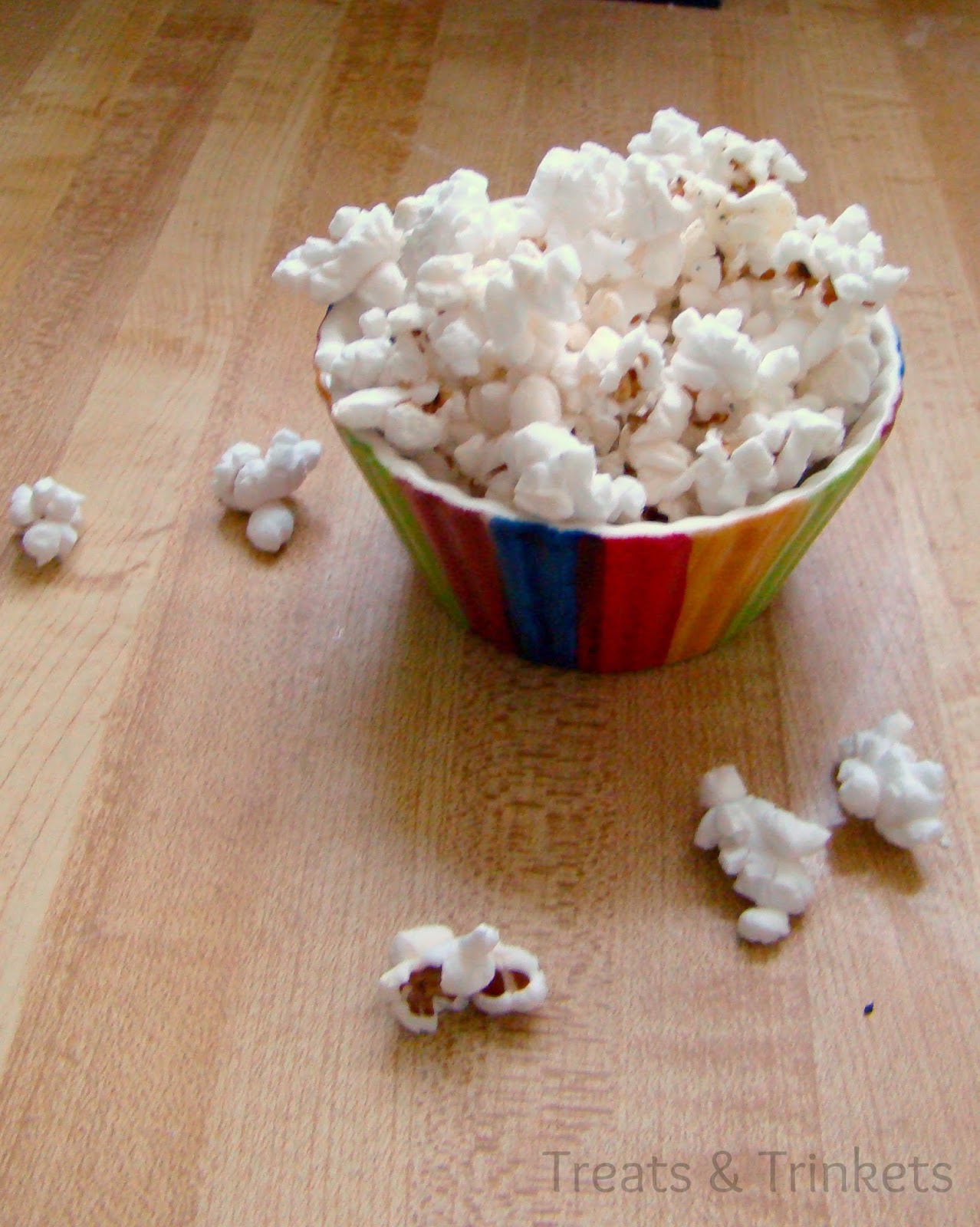 Treats & Trinkets Microwave Popcorn without the Bag