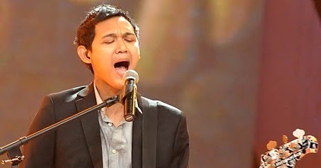 Aliran Tips: 6 Cara Membuat Suara Bagus Merdu Nafas Panjang Secara