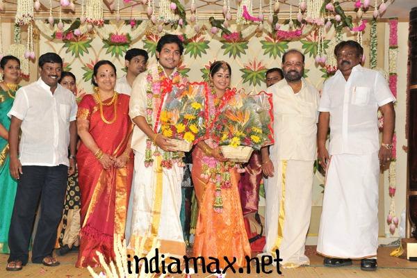 Shakthi Vasudevan Marriage Photos Actor Smrithi Wedding Album Simches building cpzn 4100/4202 185 cambridge street shobha vasudevan, phd associate professor of medicine harvard medical school. shakthi vasudevan marriage photos actor