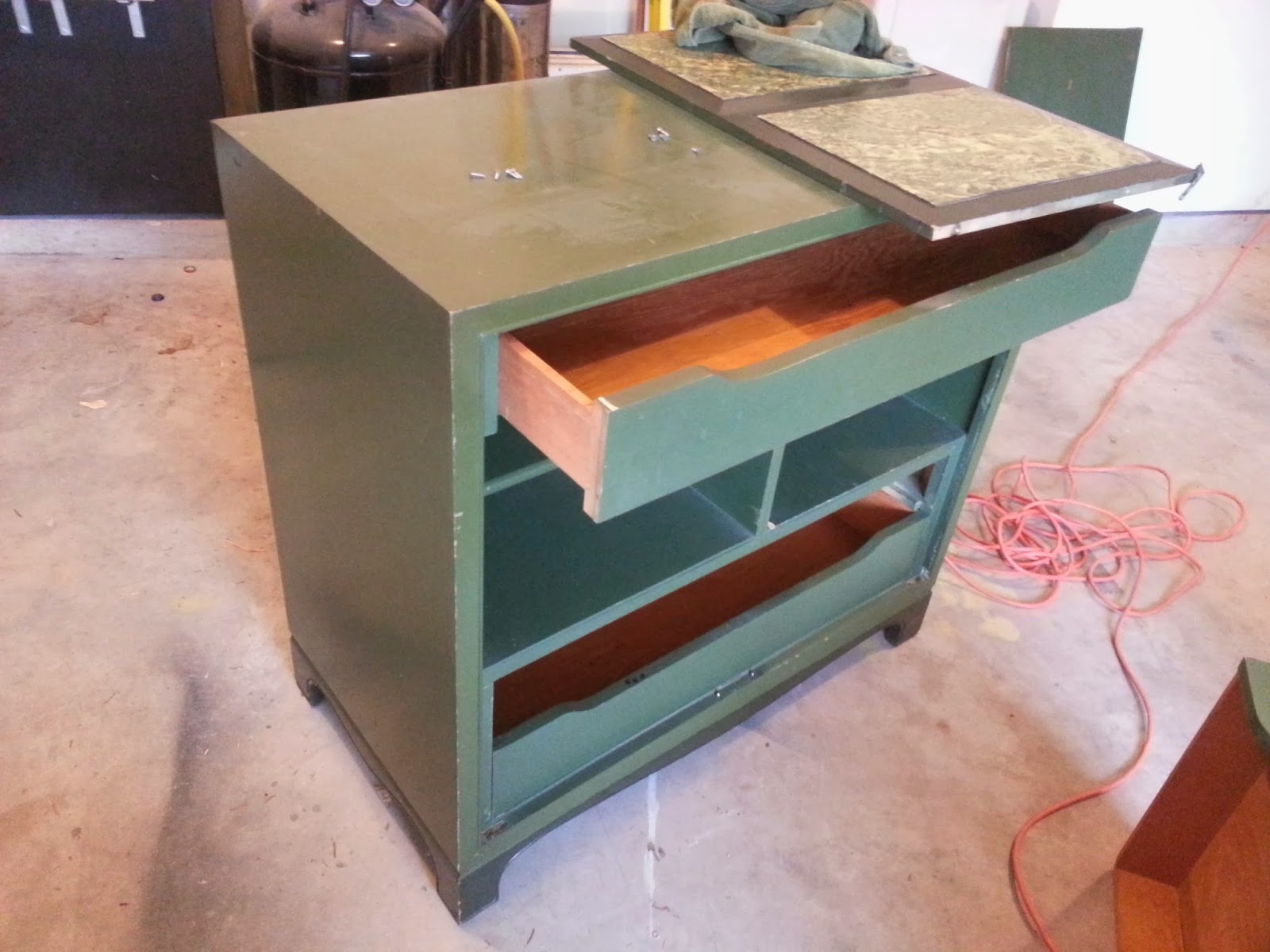 Diy China Cabinet Transformation Tutorial Aside From Wanting A Cabinet So That I Could Make Room In My Kitchen Cabinets Wanted To Give Chalk Paint Try It Seems Be Very Por The Diy