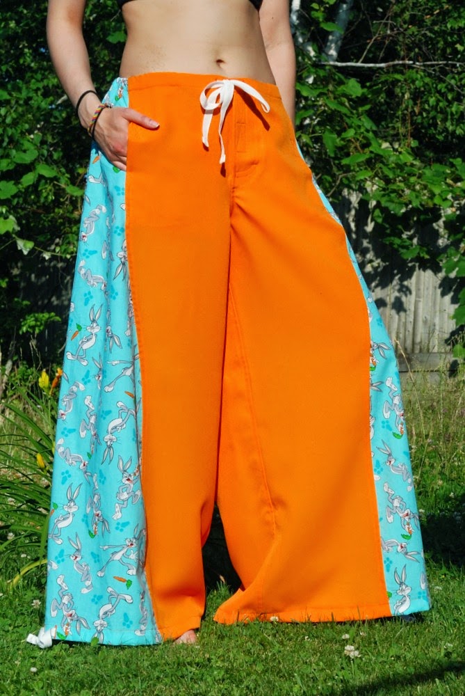 As I Sew Big bunny pants? Bugs Bunny pants.