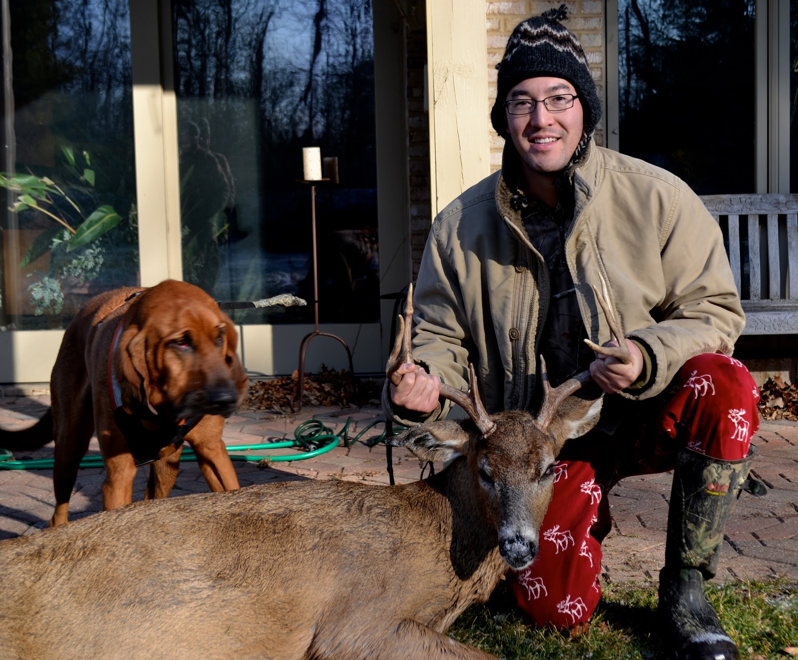 MICHIGAN DEER TRACK'N HOUNDS LLC Michigan's Professional Deer Blood