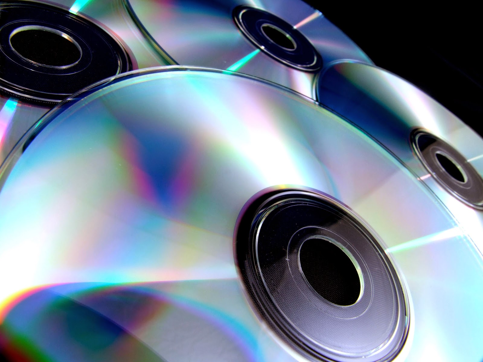 CD DVD Replication vs. CD DVD Duplication What The Heck Is The Difference?