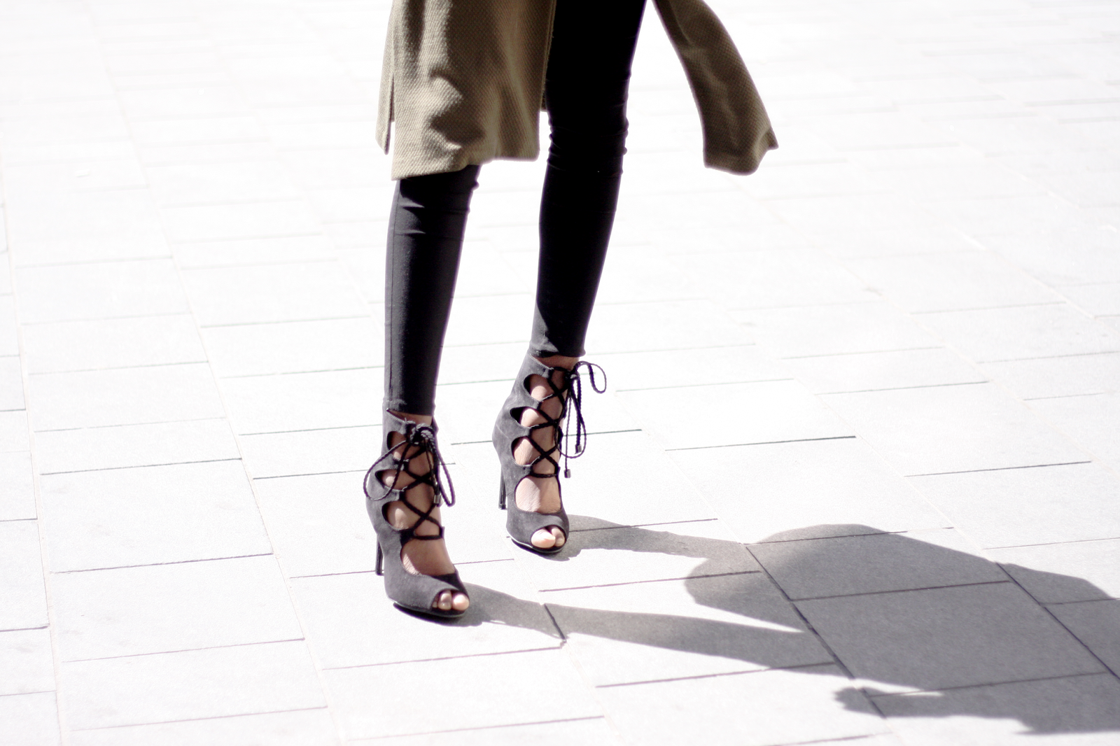 blog mode, blogueuse mode, blogueuse bordelaise, blogueuse bordelaise noire, pochette asos, veste river island, pantalon only noir, chaussures nelly, bordeaux, ootd, olivia, tenue du jour, olivia blog mode, the daily women, chaussures nelly blog mode, blogueuse mode, blogueuse bordelaise, blogueuse bordelaise noire, pochette asos, veste river island, pantalon only noir, chaussures nelly, bordeaux, ootd, olivia, tenue du jour, olivia blog mode, the daily women, chaussures nelly