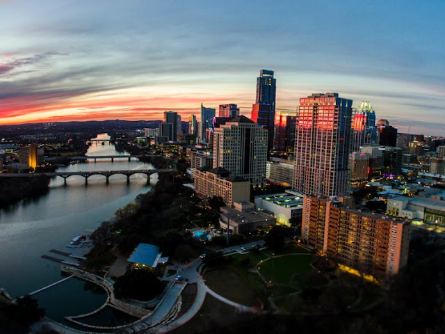 Austin Vacation Packages, Flight and Hotel Deals