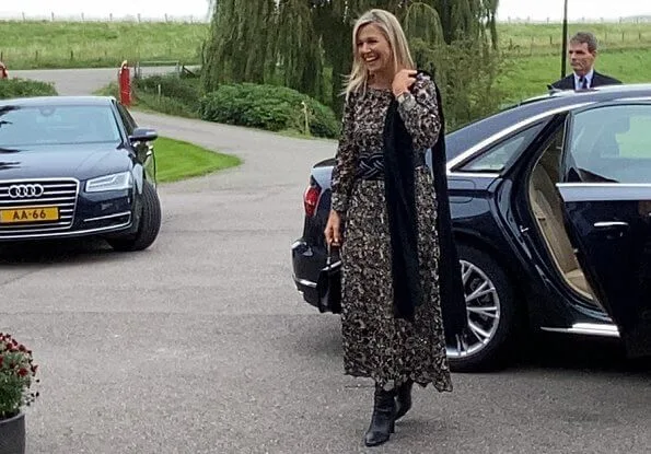 Queen Maxima wore a new embroidered floral print openwork long dress from Antik Batik. Antik Batik Khero embroidered openwork long dress