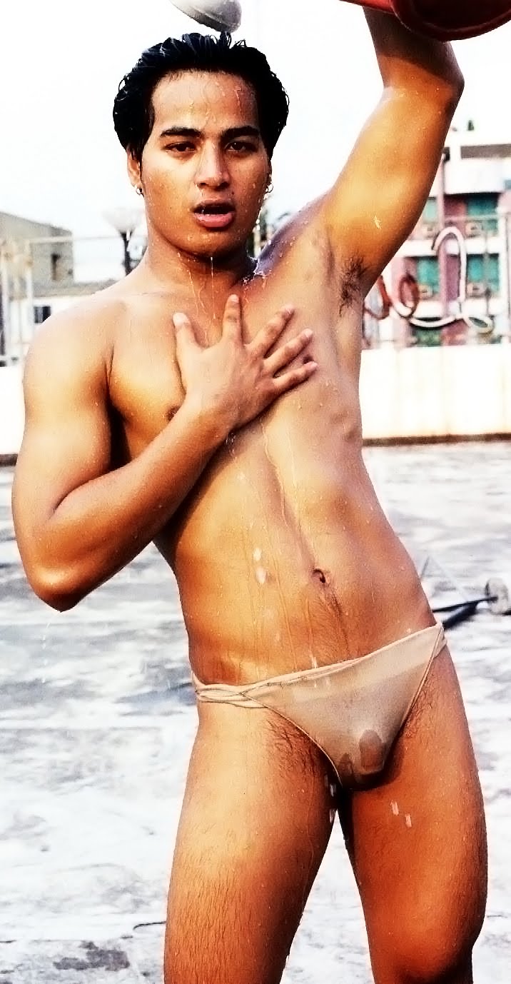 nude-pinoy-model-man-multiply-adult-group