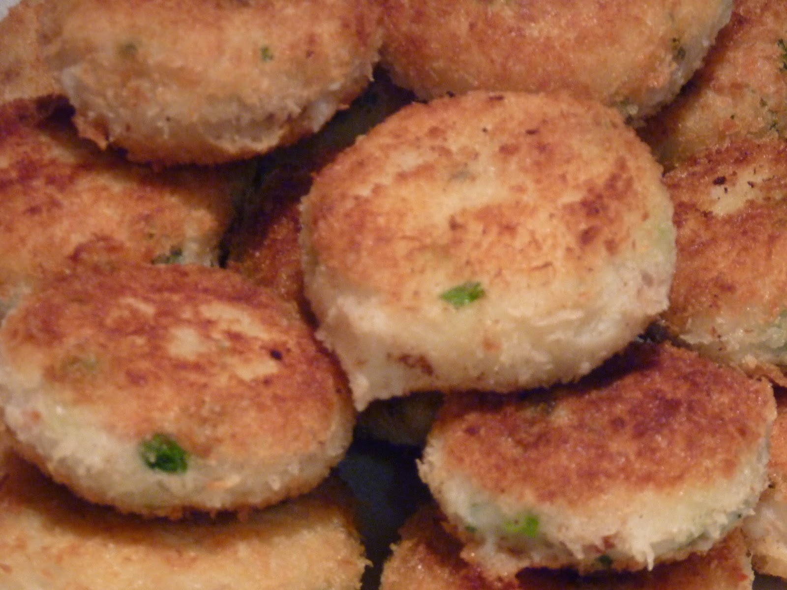 food, food, food, love food My Family's Favourite Tuna Potato Cakes