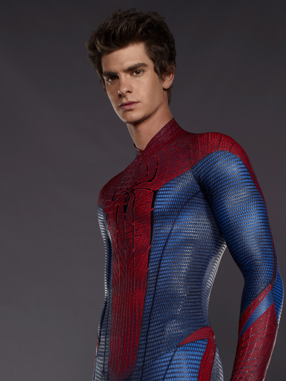 Movie Buff's Reviews: ANDREW GARFIELD AMAZES IN THE NEW “SPIDER-MAN”