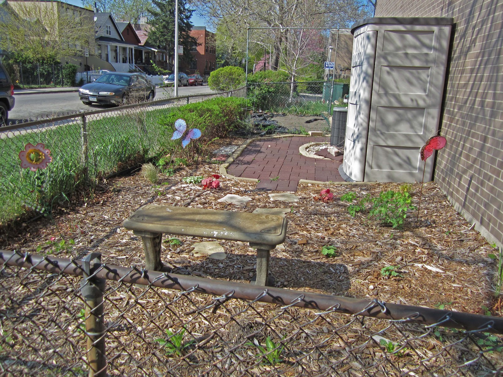 ChainLink Trellis A Short ChainLink Fence